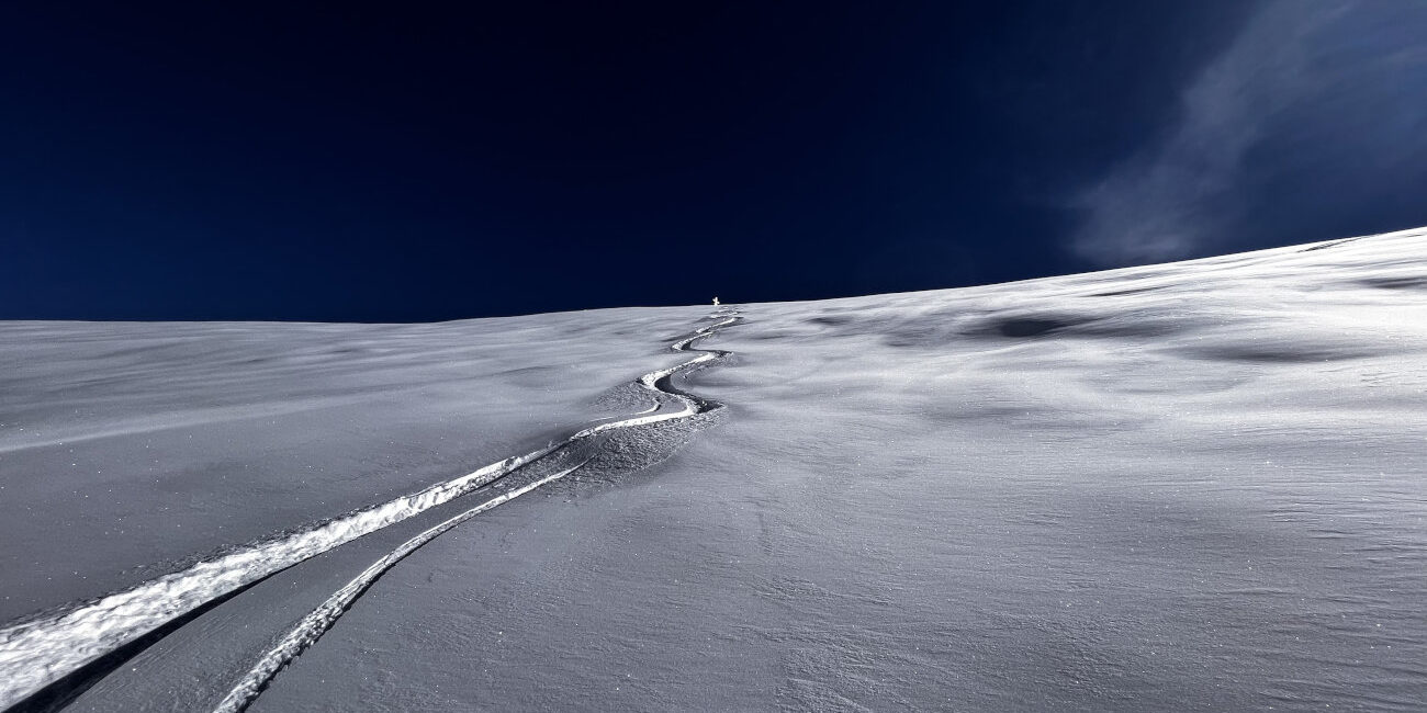 Schöner Pulverschnee am Schitourenklassiker Figerhorn.