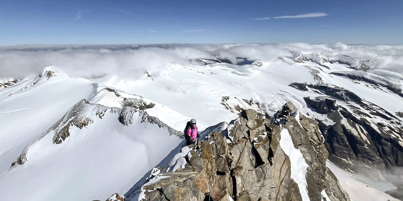 Am Grat zur Hofmannspitze unterwegs.