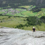 Herbert Wolsegger am Ende der Route "die Streif" angelangt. Jetzt darf abgeseilt werden!