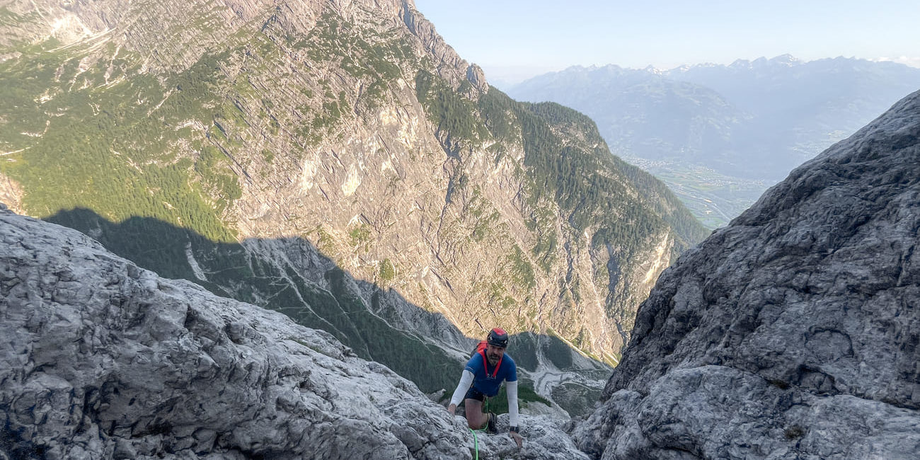 Plattenkletterei in der Hochstadel Nordwand, III.