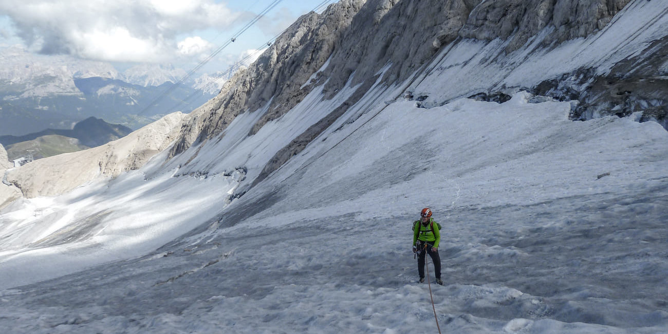 Der Abstieg ist ein Aufstieg zur Seilbahnstation am Marmoladagletscher.