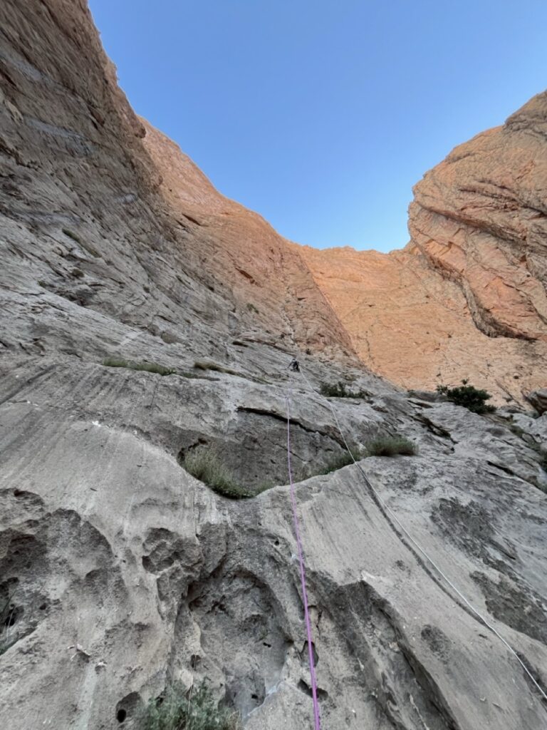 Die Tradrarate Südwand mit dem Extremklassiker “Axe du Mal”